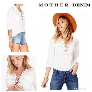 Mother lace up Frenchie. NWT